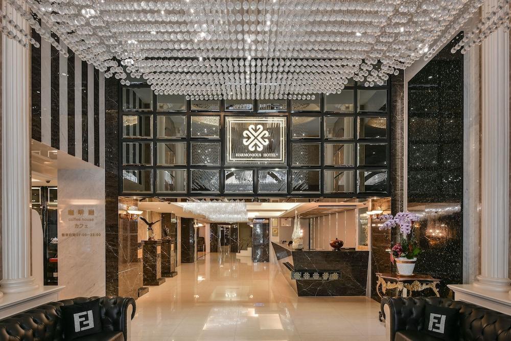 Harmonious Hotel Kaohsiung Extérieur photo