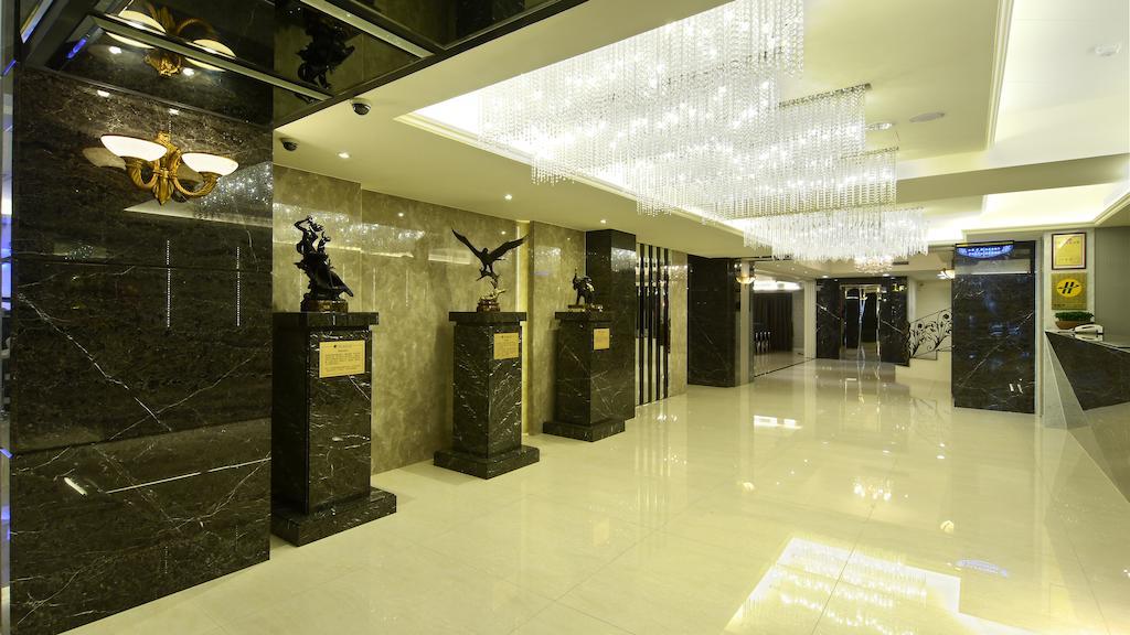 Harmonious Hotel Kaohsiung Extérieur photo
