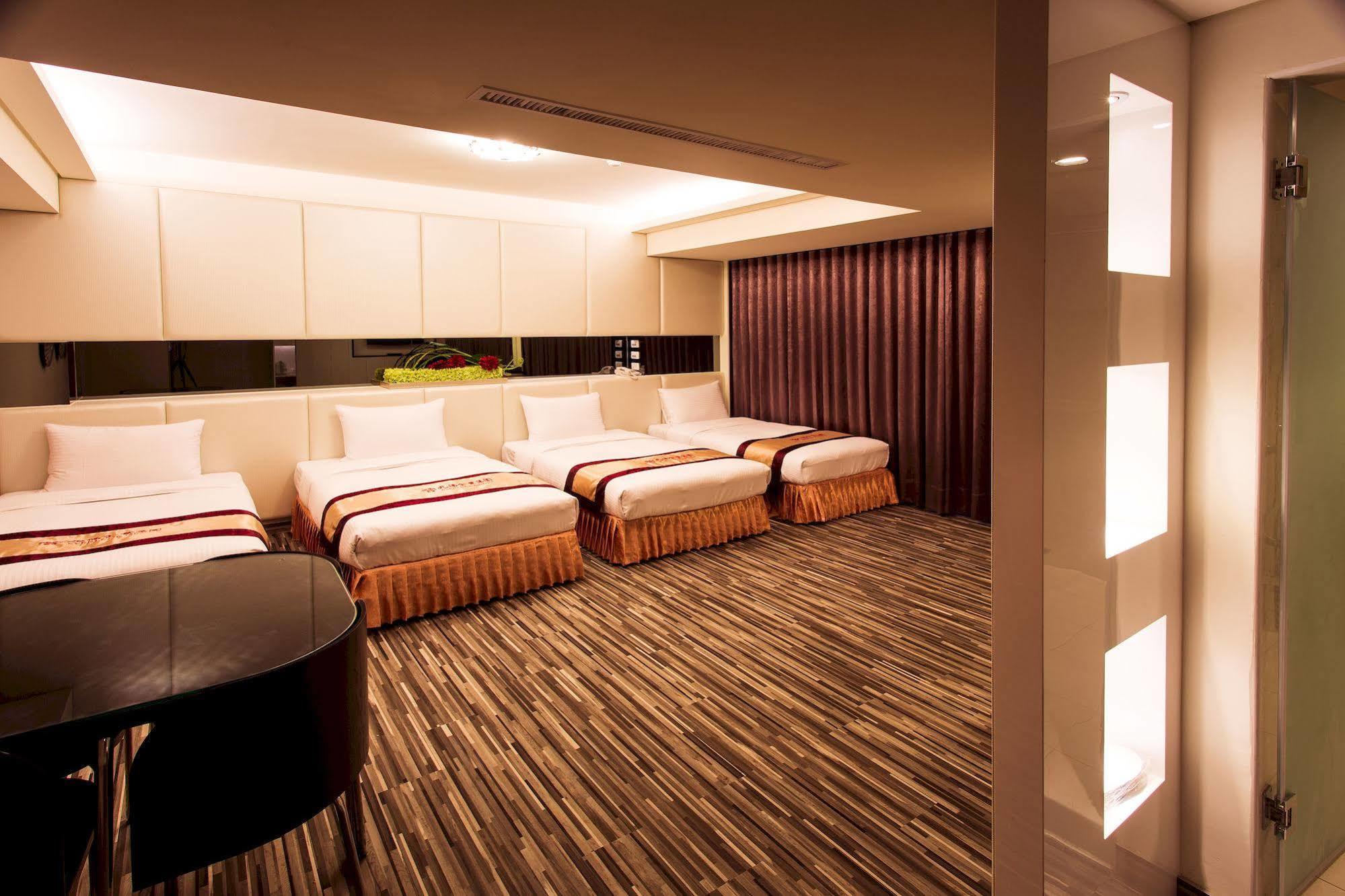 Harmonious Hotel Kaohsiung Extérieur photo