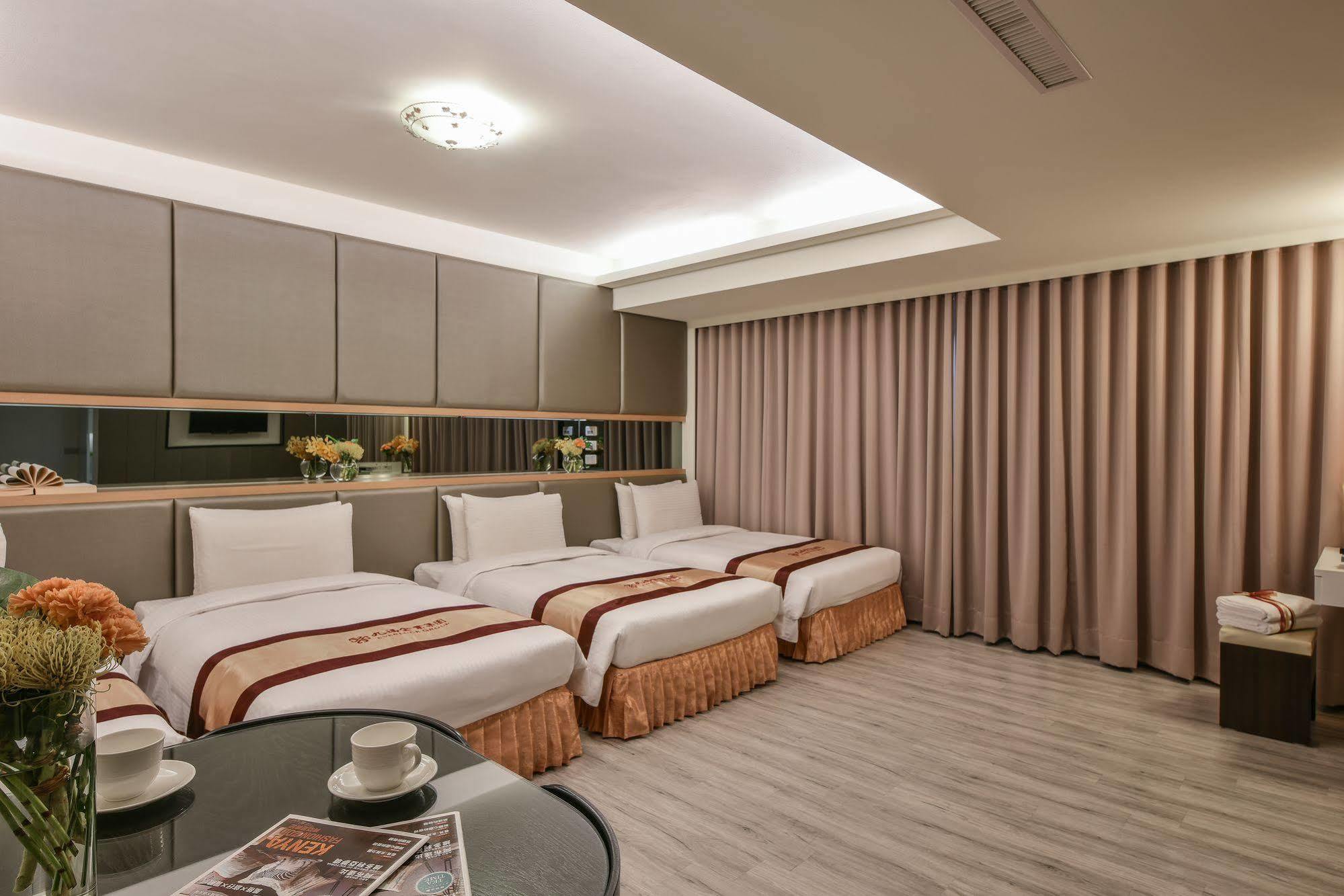 Harmonious Hotel Kaohsiung Extérieur photo