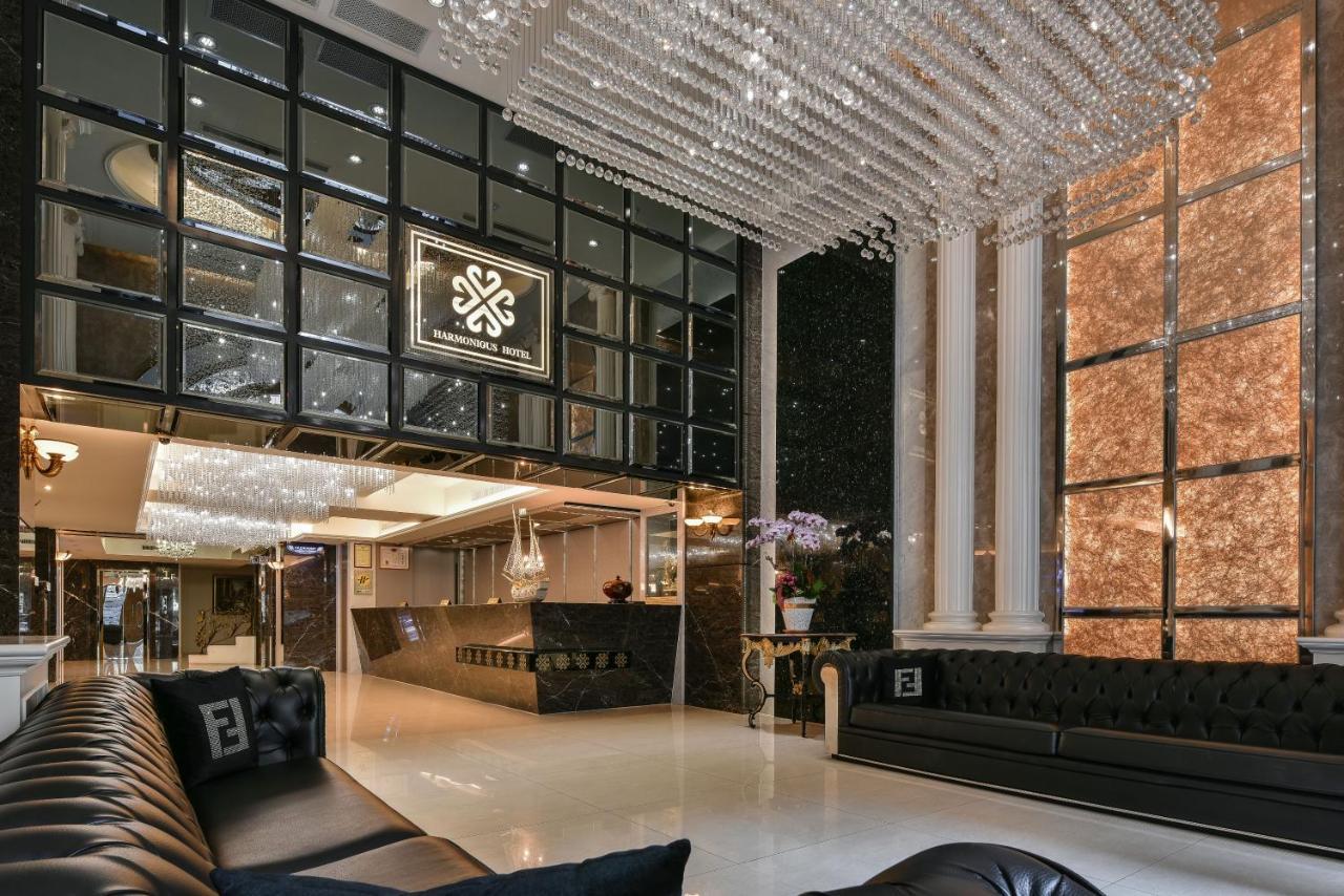 Harmonious Hotel Kaohsiung Extérieur photo